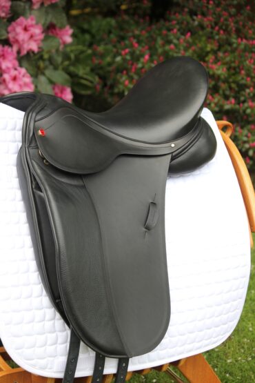 Albion Dressursattel SLK 17" NH – Bild 2