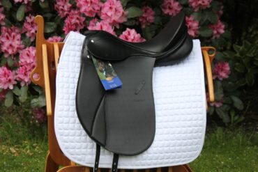 10101 Passier Dressursattel GG Extra 17"