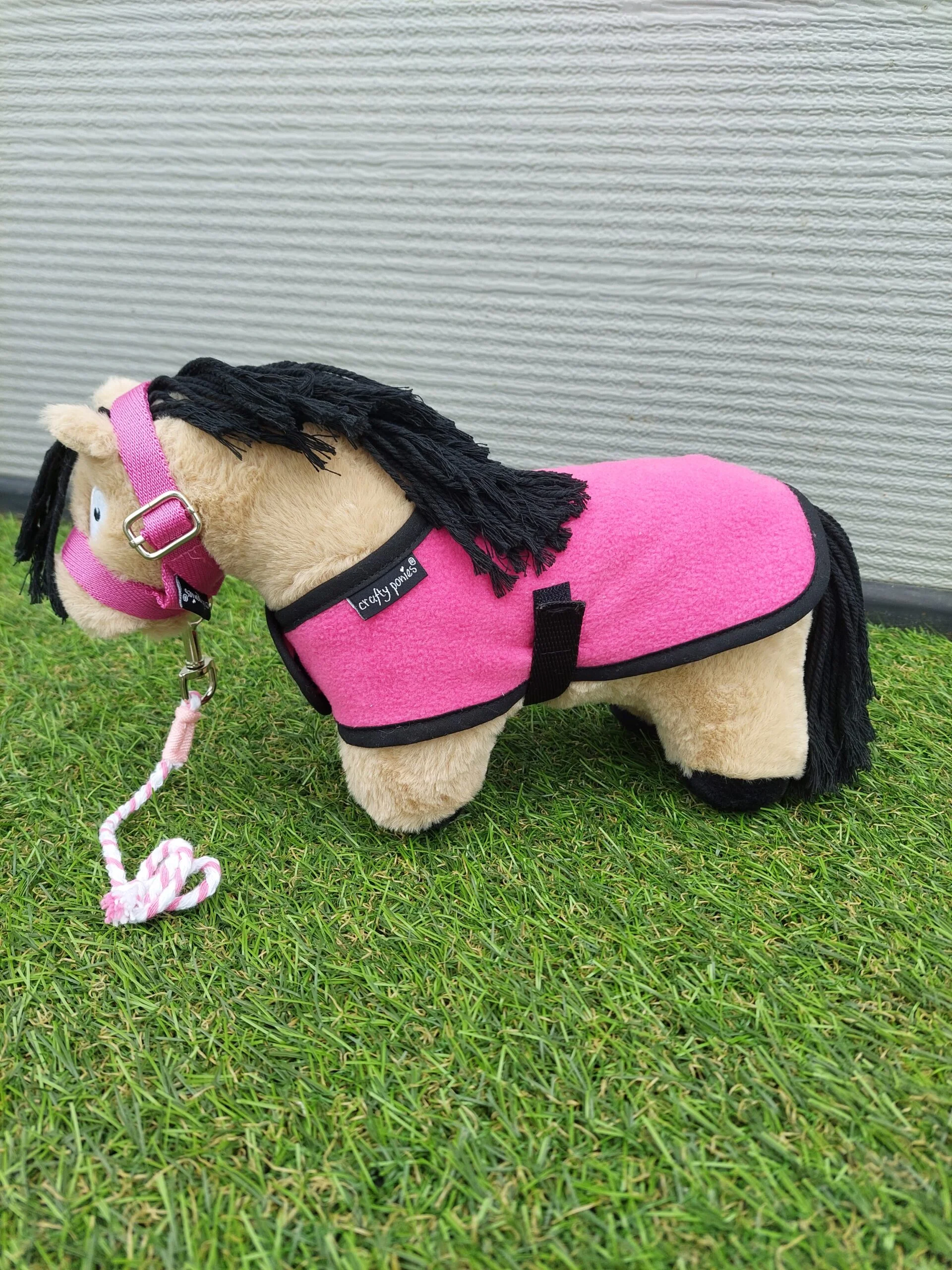 Crafty Ponies Fleecedecke Set für Fohlen 2020p