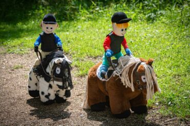 Crafty Pony Reiterin Alex – Bild 2