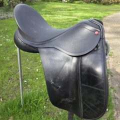Albion SLK Dressursattel 17,5"